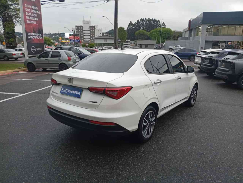 fiat cronos precision 1.3 at6