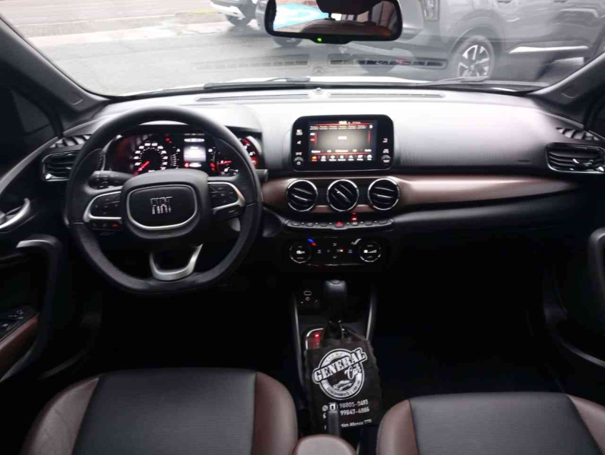 fiat cronos precision 1.3 at6