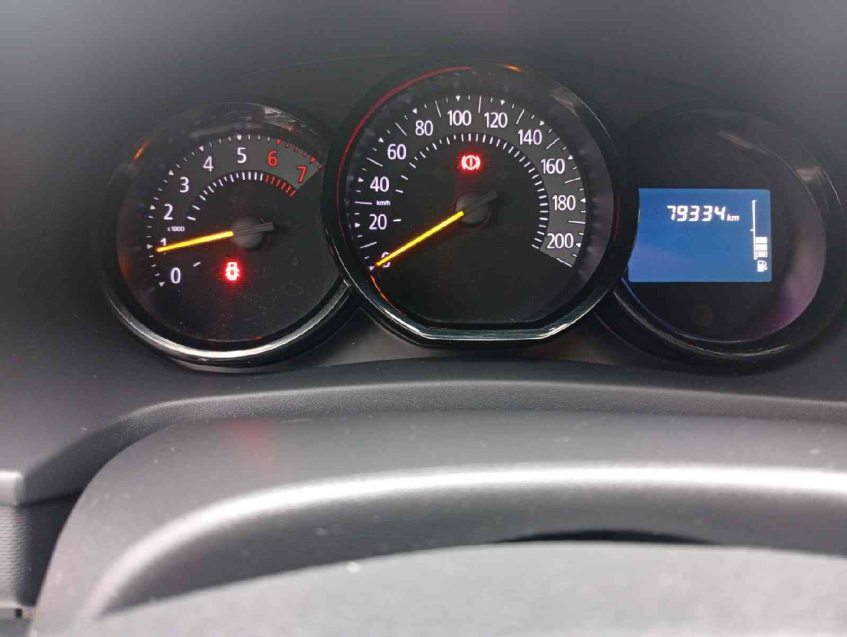 renault sandero expression 1.0 sce