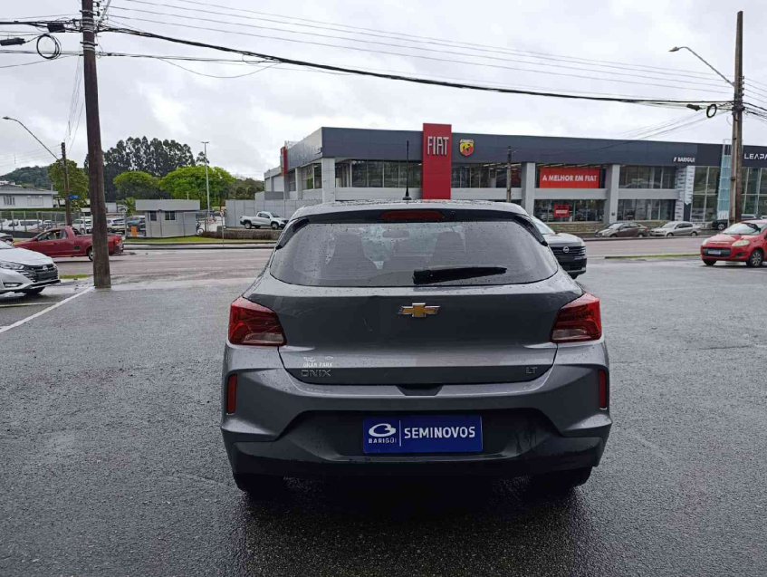 chevrolet onix 1.0 mt6