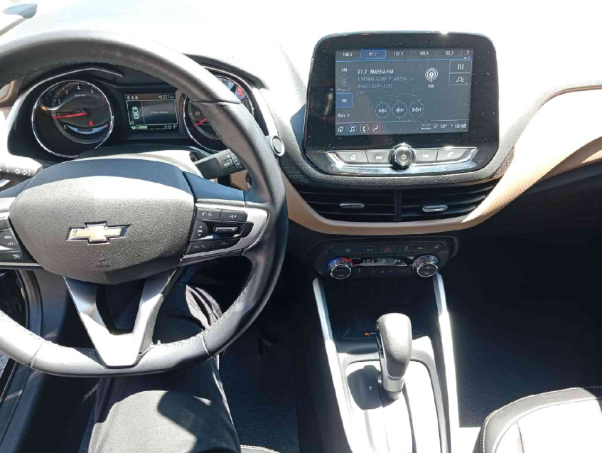 chevrolet onix plus premier at6