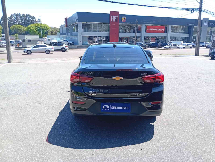 chevrolet onix plus premier at6