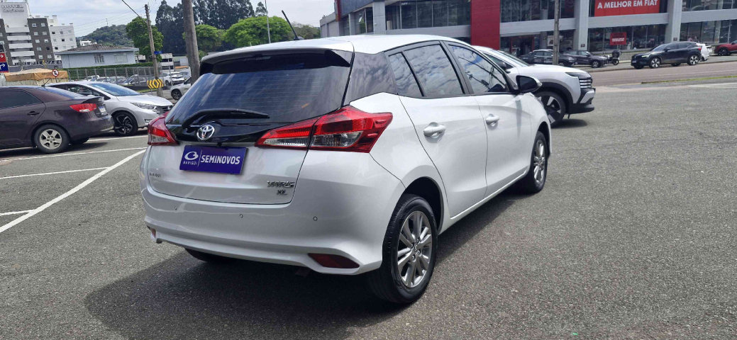 toyota yaris 1.5 16v flex xl plus connect multidrive 4p automatico 2022