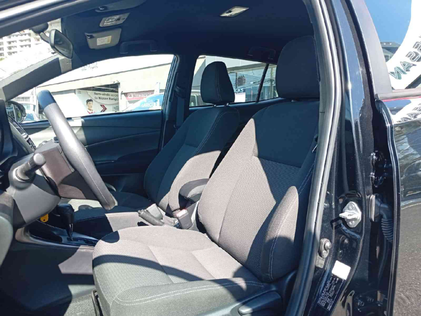 toyota yaris 1.5 16v flex xl multidrive 4p automatico 2025