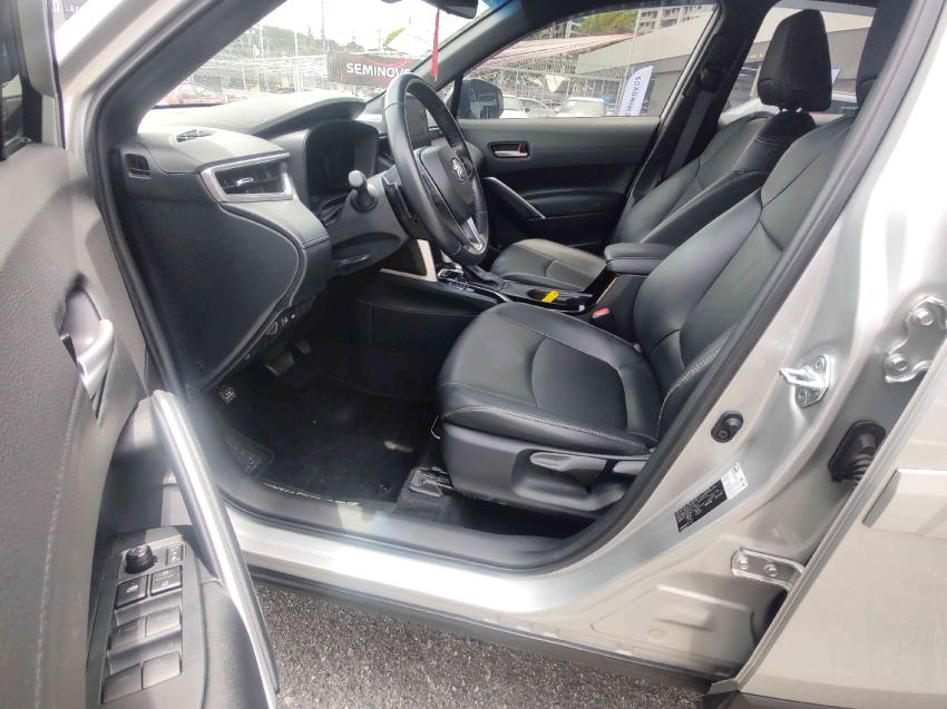 orolla cross xre 2.0 vvt-ie 16v cvt11