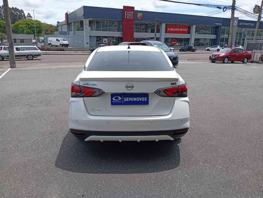 nissan versa 1.6 16v flex sr xtronic 4p automatico 20255