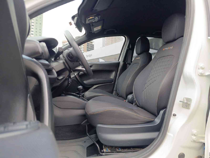 argo trekking 1.3 flex  2019/2011