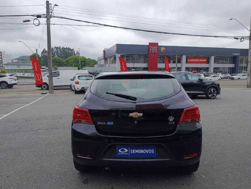 onix ltz 1.4 flex automatico 2017/185