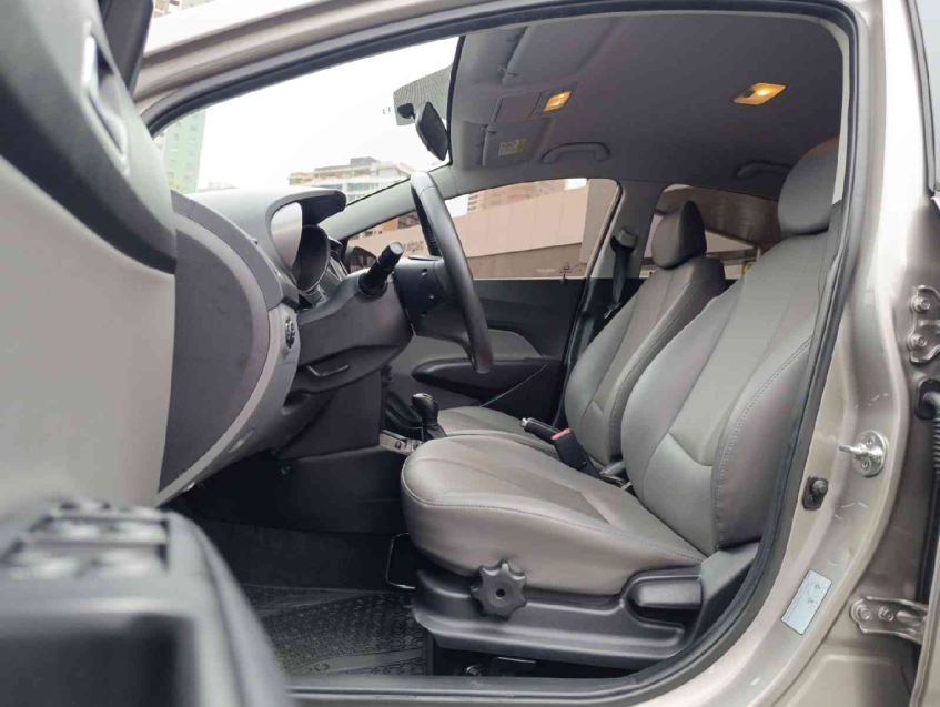 hb20s premium 1.6 16v at6 flex automatico 2017/1811