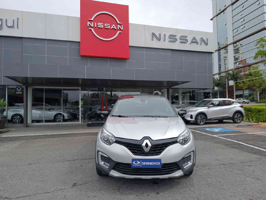 captur intense 2.0 16v at  flex 2017/181