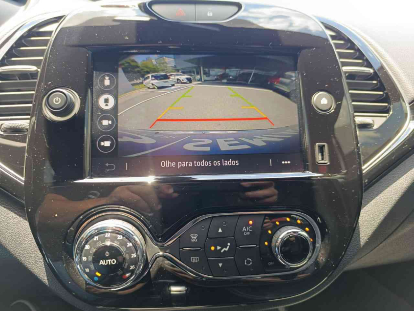 captur iconic 1.3 16v tce cvt x-tronic flex automatico 2021/2213