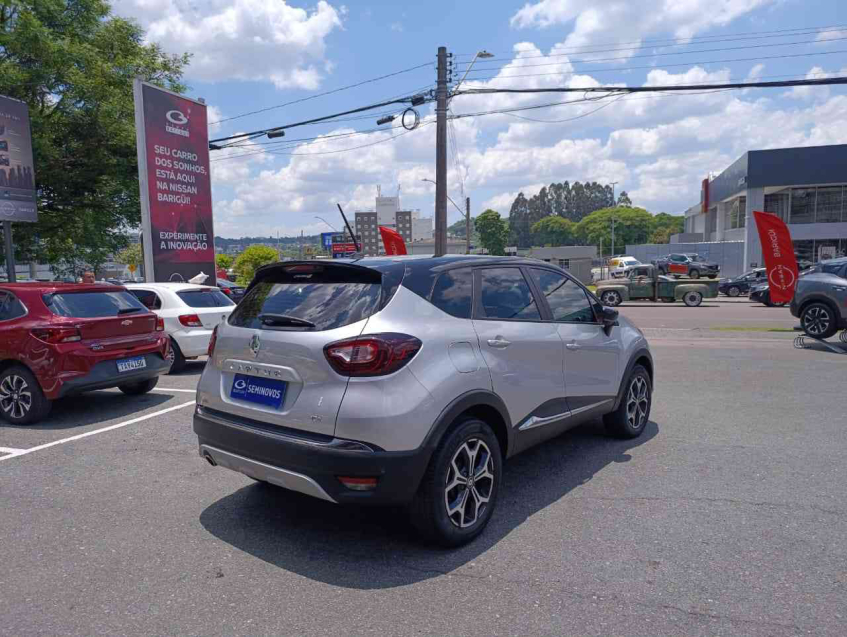 captur iconic 1.3 16v tce cvt x-tronic flex automatico 2021/226