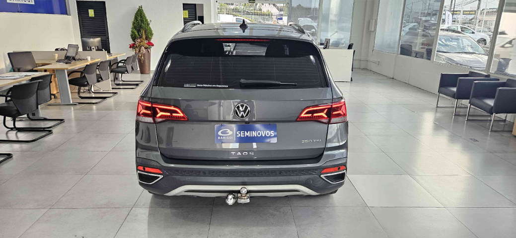 taos comfortline 250 1.4 tb at  automatico 2023/236