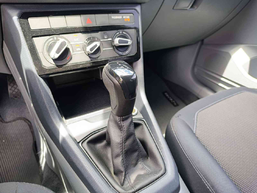 : t-cross sense 200(plus) 1.0 tsi at615