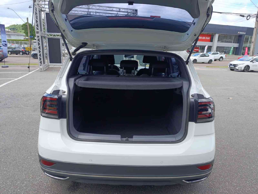 : t-cross sense 200(plus) 1.0 tsi at68