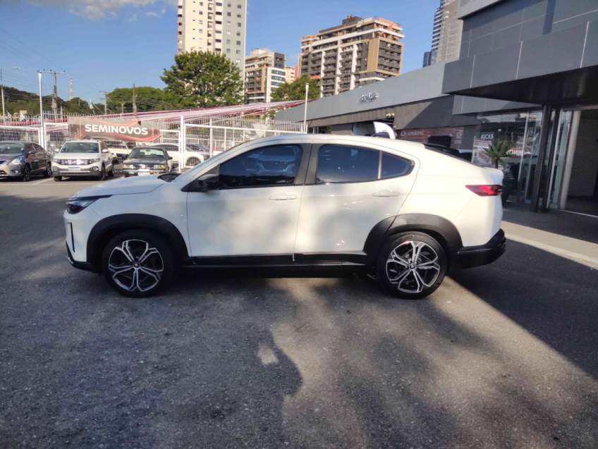 fastback turbo 200 1.0 cvt flex automatico 2023/243