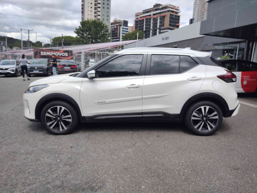 kicks exclusive 1.6 16v cvt 2024/243