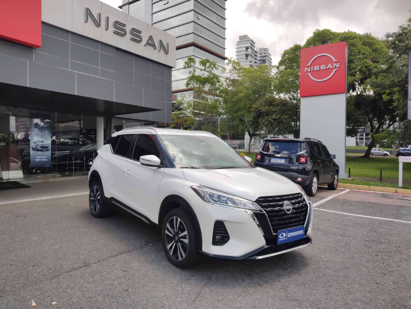 kicks advance 1.6 16v cvtflex automatico 2023/23