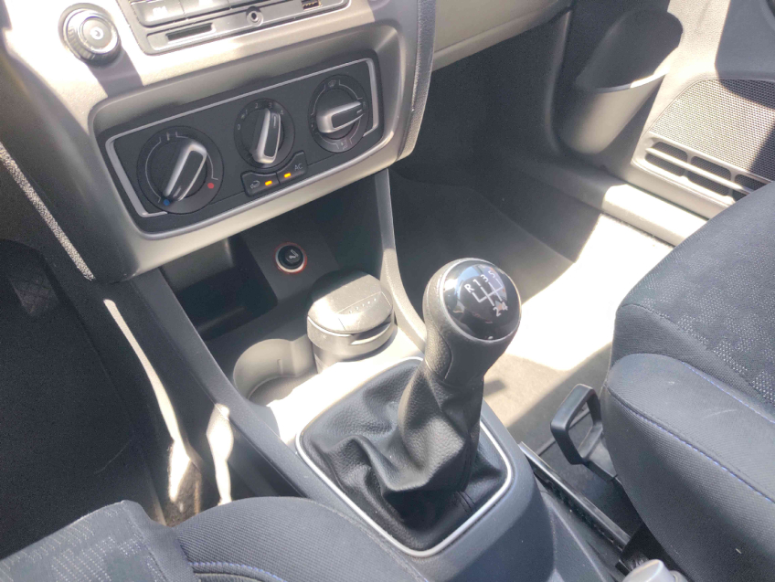 fox comfortline 1.6 8v  flex 2015/1515