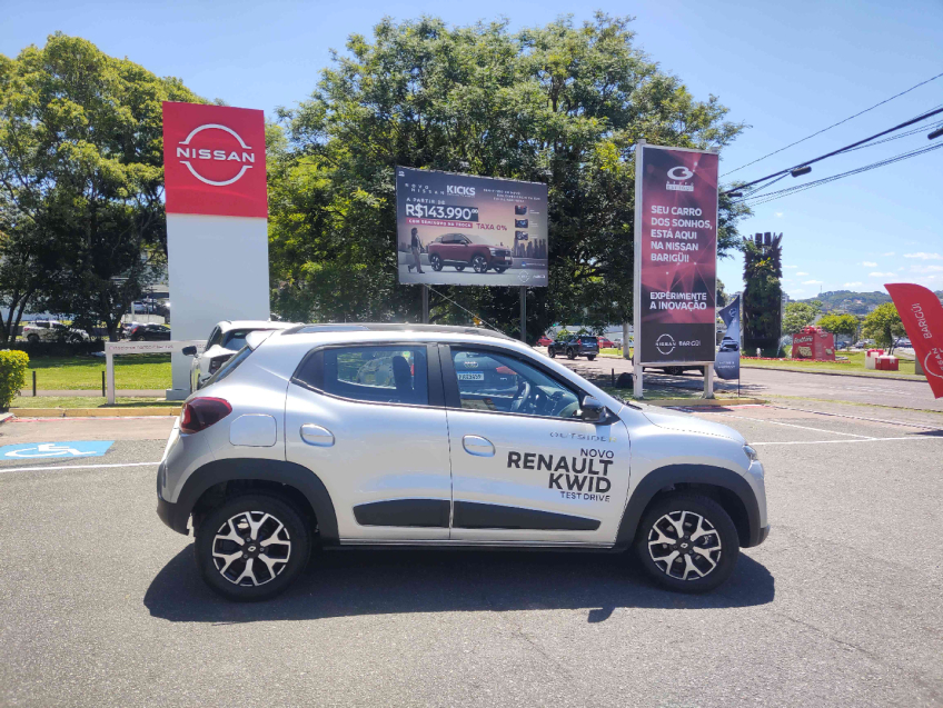 kwid outsider 1.0 flex manual 2024/257