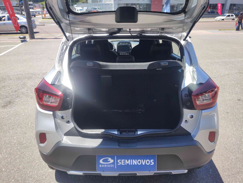 kwid outsider 1.0 flex manual 2024/258