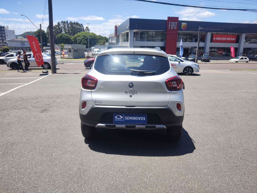 kwid outsider 1.0 flex manual 2024/255