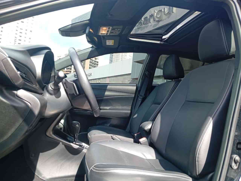 yaris hatch xls 1.5 cvt  flex automatico 2022/2310