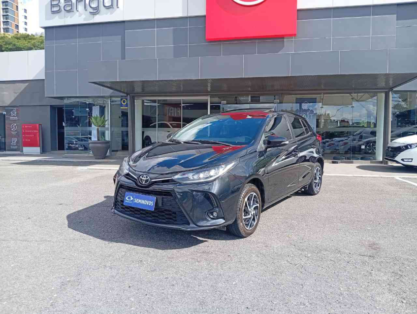 yaris hatch xls 1.5 cvt  flex automatico 2022/232