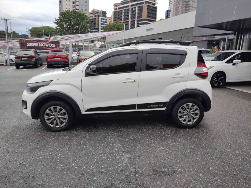 fiat mobi 1.0 evo flex trekking manual 4p 20223