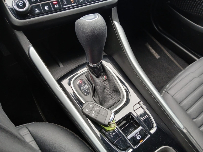 fastback impetus 200 1.0 tb cvt  2023/2413