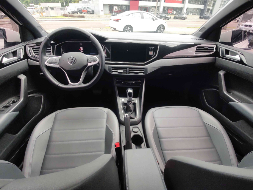 nivus highline 200 1.0 12v tsi at6  automatico 2023/2313