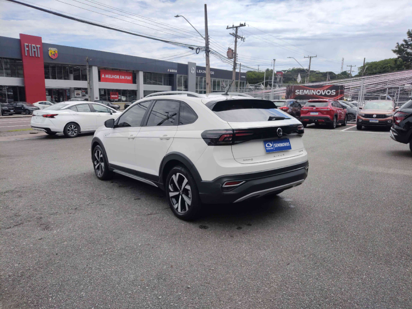 nivus highline 200 1.0 12v tsi at6  automatico 2023/234