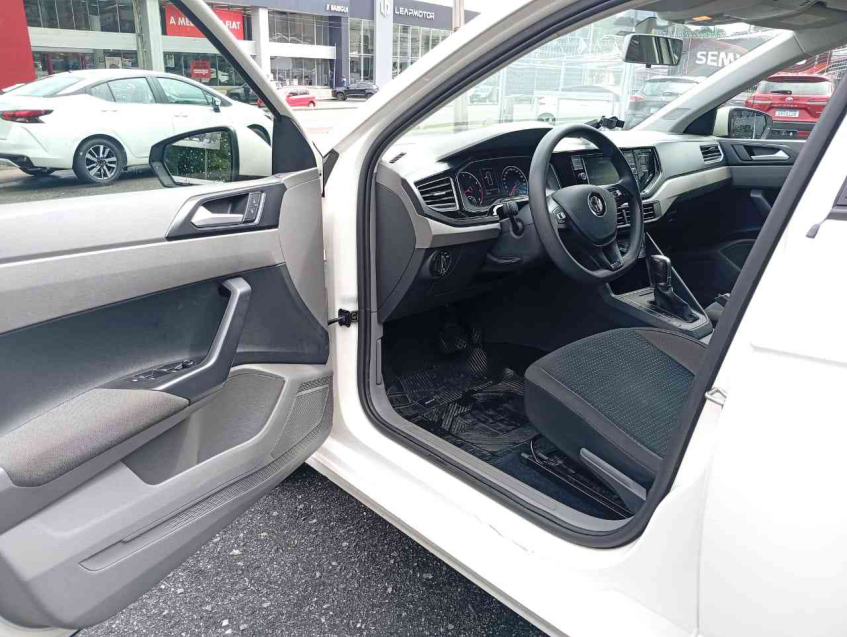 polo comfortline 200 1.0 12v tsi at6 2018/1810