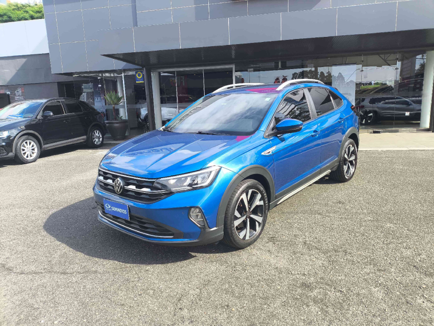 nivus highline 200(outfit) 1.0 tsi at6 flex automatico 2022/232