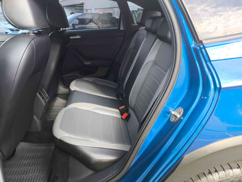 nivus highline 200(outfit) 1.0 tsi at6 flex automatico 2022/2311