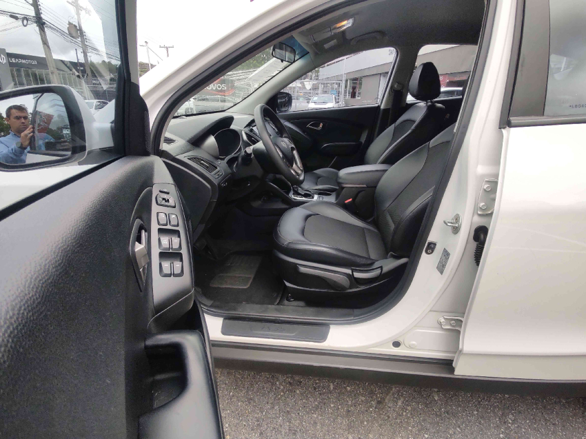 ix35 gl 2.0 16v at  flex automatico 2019/2011