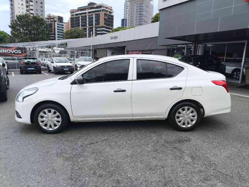 versa v-drive special edition 1.6 16v cvt xtronic 2021/213