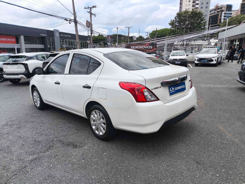 versa v-drive special edition 1.6 16v cvt xtronic 2021/214