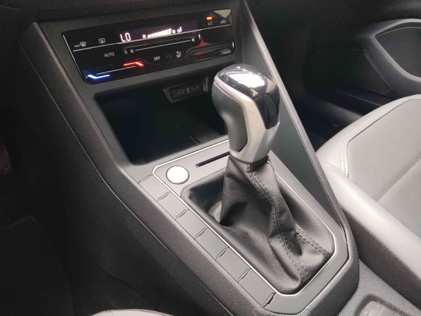 nivus highline 200 1.0 tsi at6  flex automatico 2024/2415