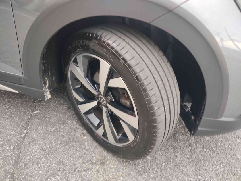 nivus highline 200 1.0 tsi at6  flex automatico 2024/2417