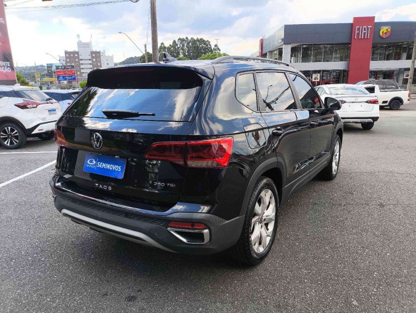 taos comfortline 250 1.4 tb at flex automatico 2023/236