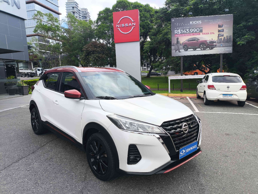 kicks xplay 1.6 16v cvt flex automatico 2021/22