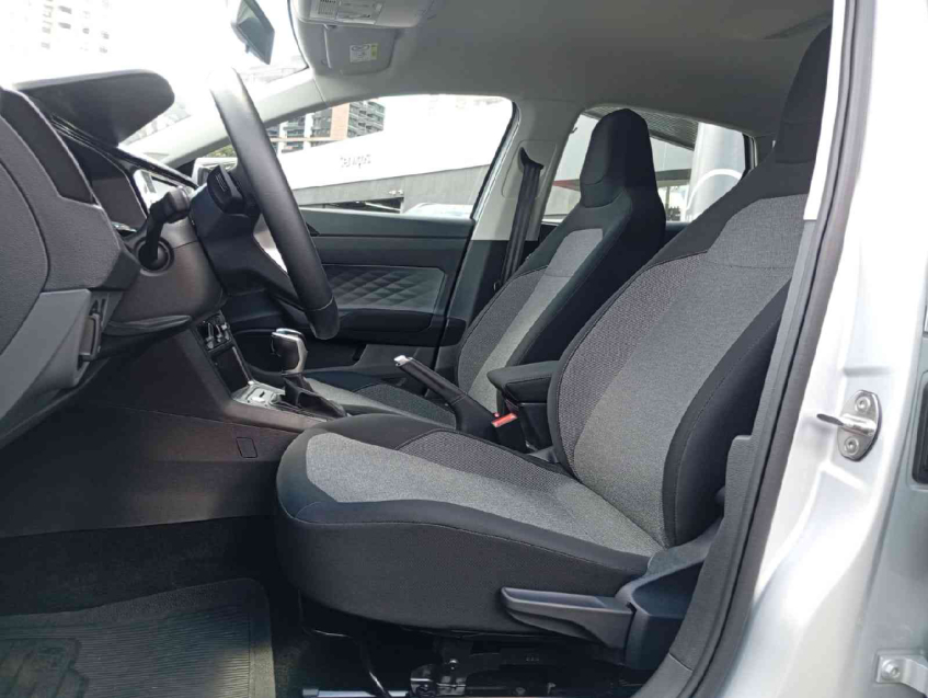 polo 1.0 confortline 170 at flex automatico 2024/2410