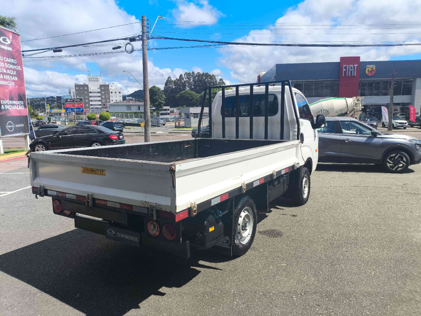 bongo std rs k2500 4wd 2.5 mt6 diesel manual 2024/256