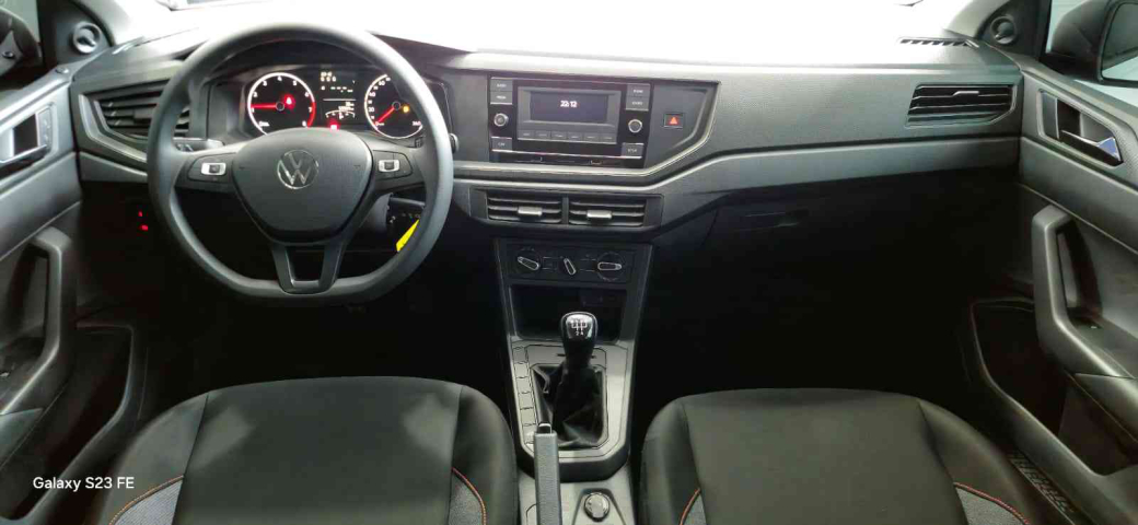 volkswagen polo  track 1.0 12v flex manual 2023/2413