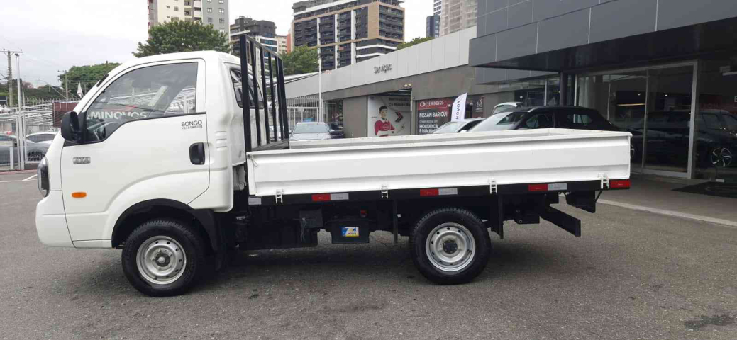 ongo std rs k2500 4wd 2.5 mt6 diesel manual 2025/253