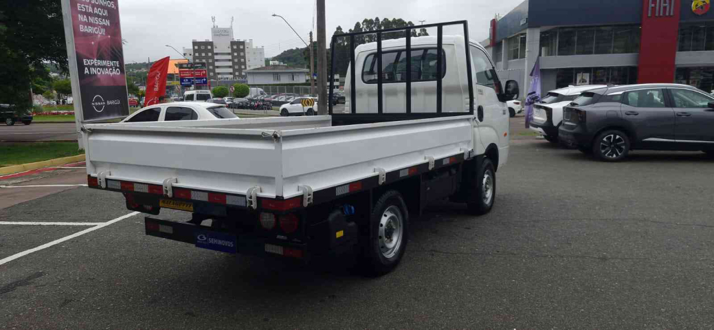 ongo std rs k2500 4wd 2.5 mt6 diesel manual 2025/257
