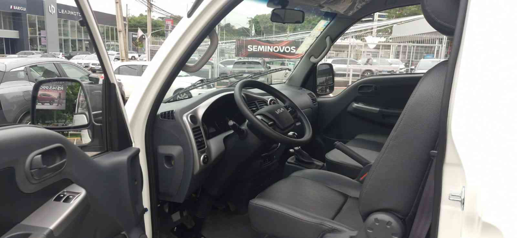 ongo std rs k2500 4wd 2.5 mt6 diesel manual 2025/2511