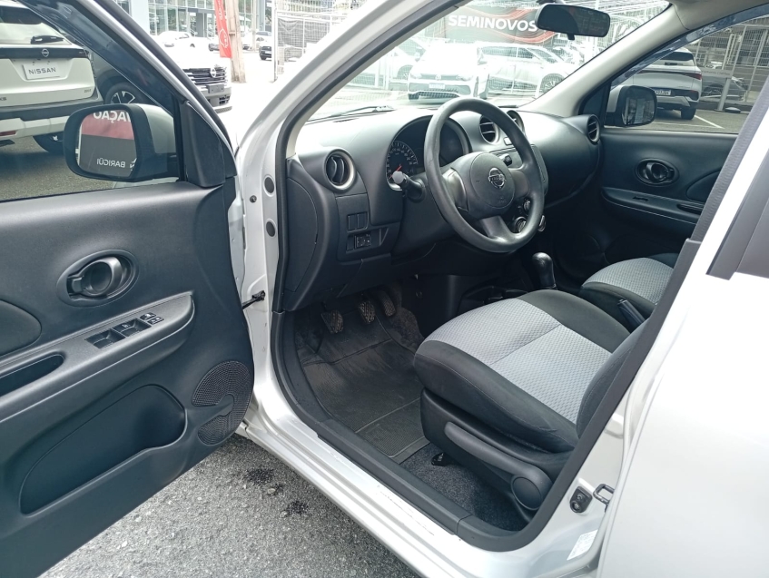 nissan march s 1.0 - completo10