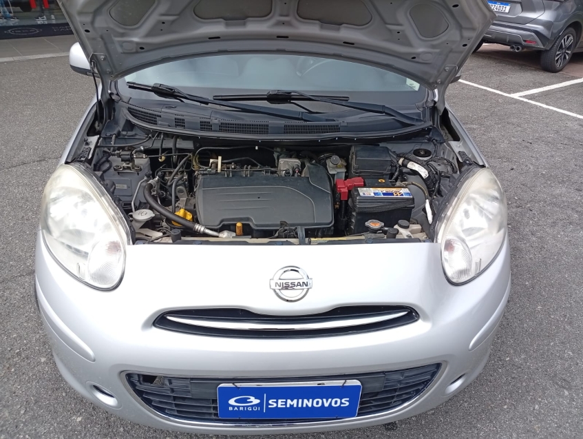 nissan march s 1.0 - completo9